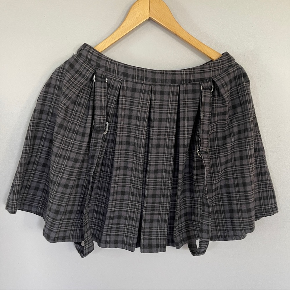 Hot Topic Plaid Mini Skirt Black Grey Pleated Suspenders